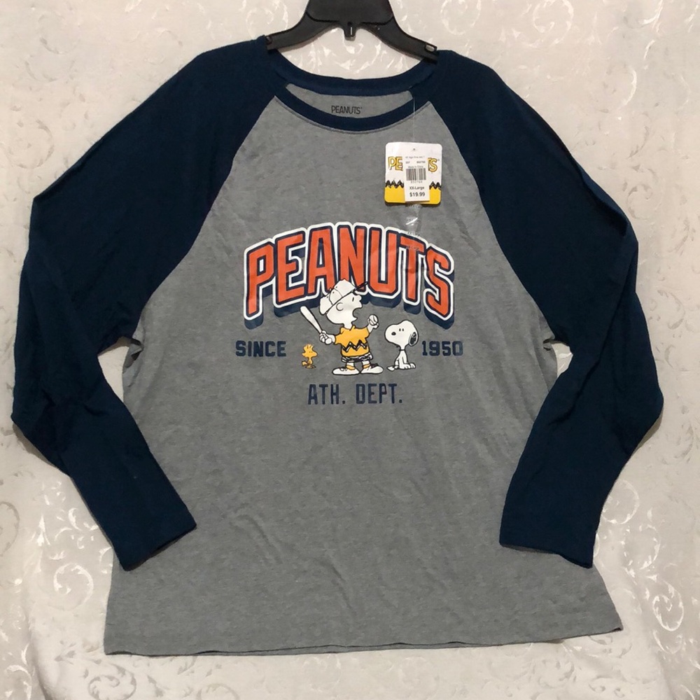 Peanuts Jersey New With Tags. Charlie Brown, Snoopy, Woodstock.